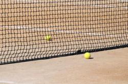 开云体育中国-欧洲网球队横扫意大利网球队，瓦林卡高光表现