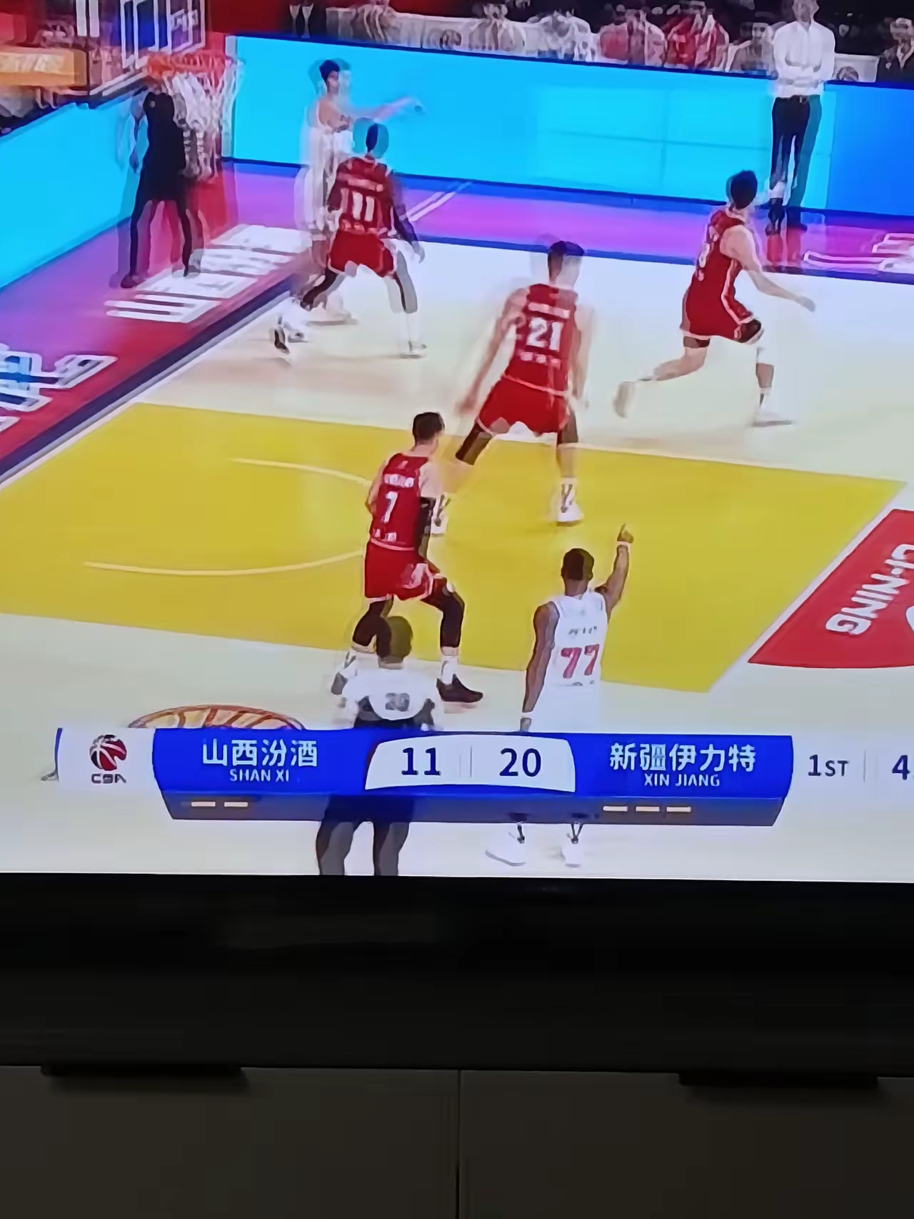 新疆男篮遭遇惨败，遗憾无缘总决赛的简单介绍