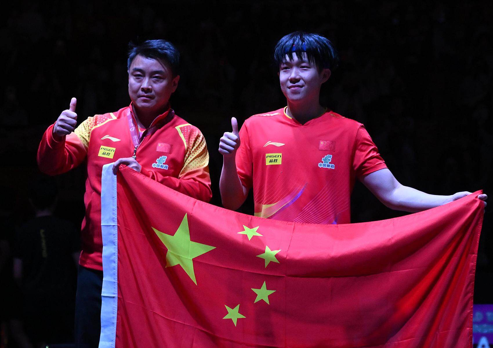 包含瑞典乒乓球队横扫中国乒乓球队,王皓一己之力扛起全队的词条 包含瑞典乒乓球队横扫中国乒乓球队,王皓一己之力扛起全队的词条