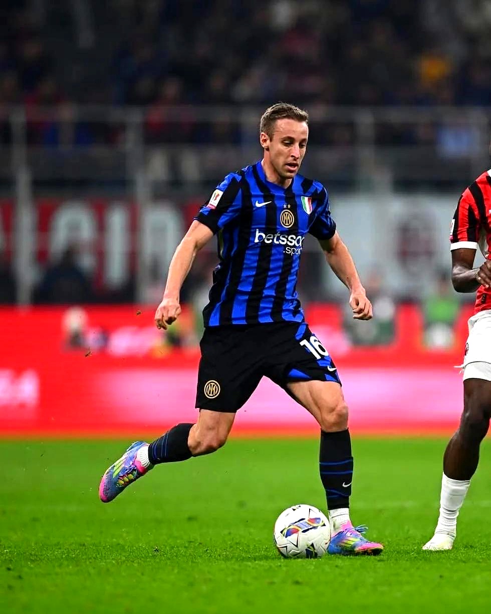 包含国际米兰碾压瑞典,弗拉霍维奇爆发神勇的词条 包含国际米兰碾压瑞典,弗拉霍维奇爆发神勇的词条