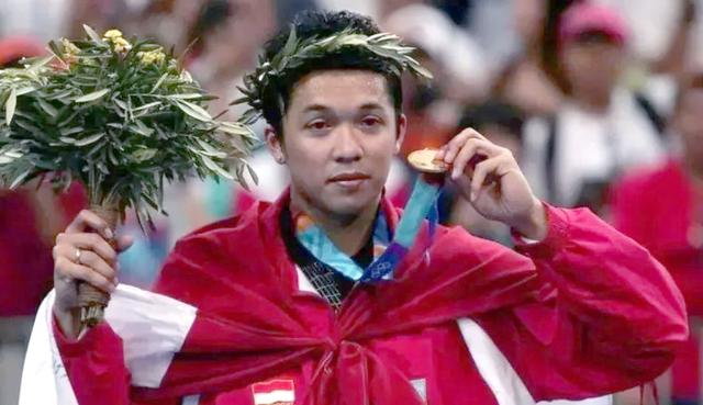 关于印尼羽毛球队横扫马来西亚羽毛球队，陶菲克送出助攻的信息