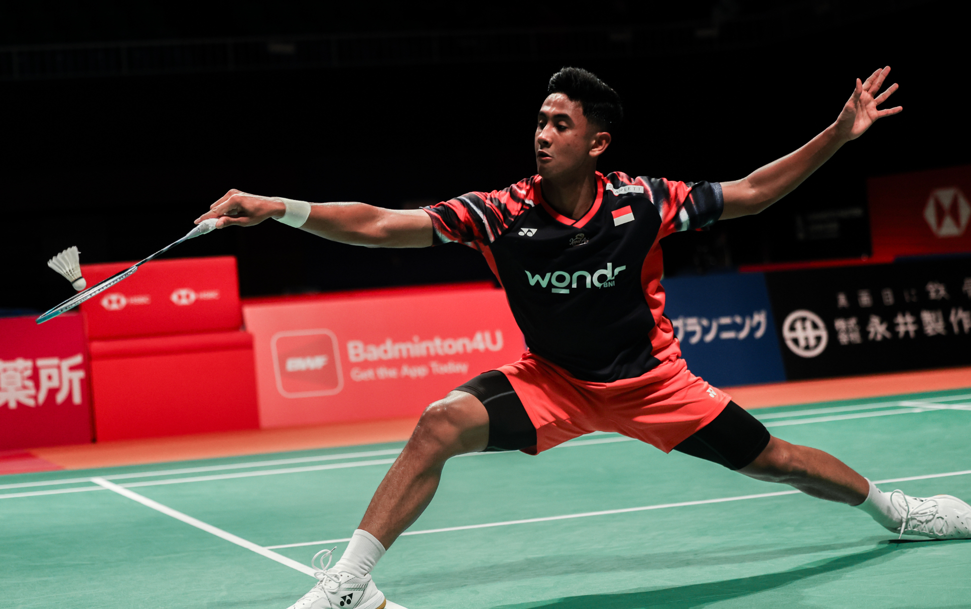 关于印尼羽毛球队横扫马来西亚羽毛球队，陶菲克送出助攻的信息