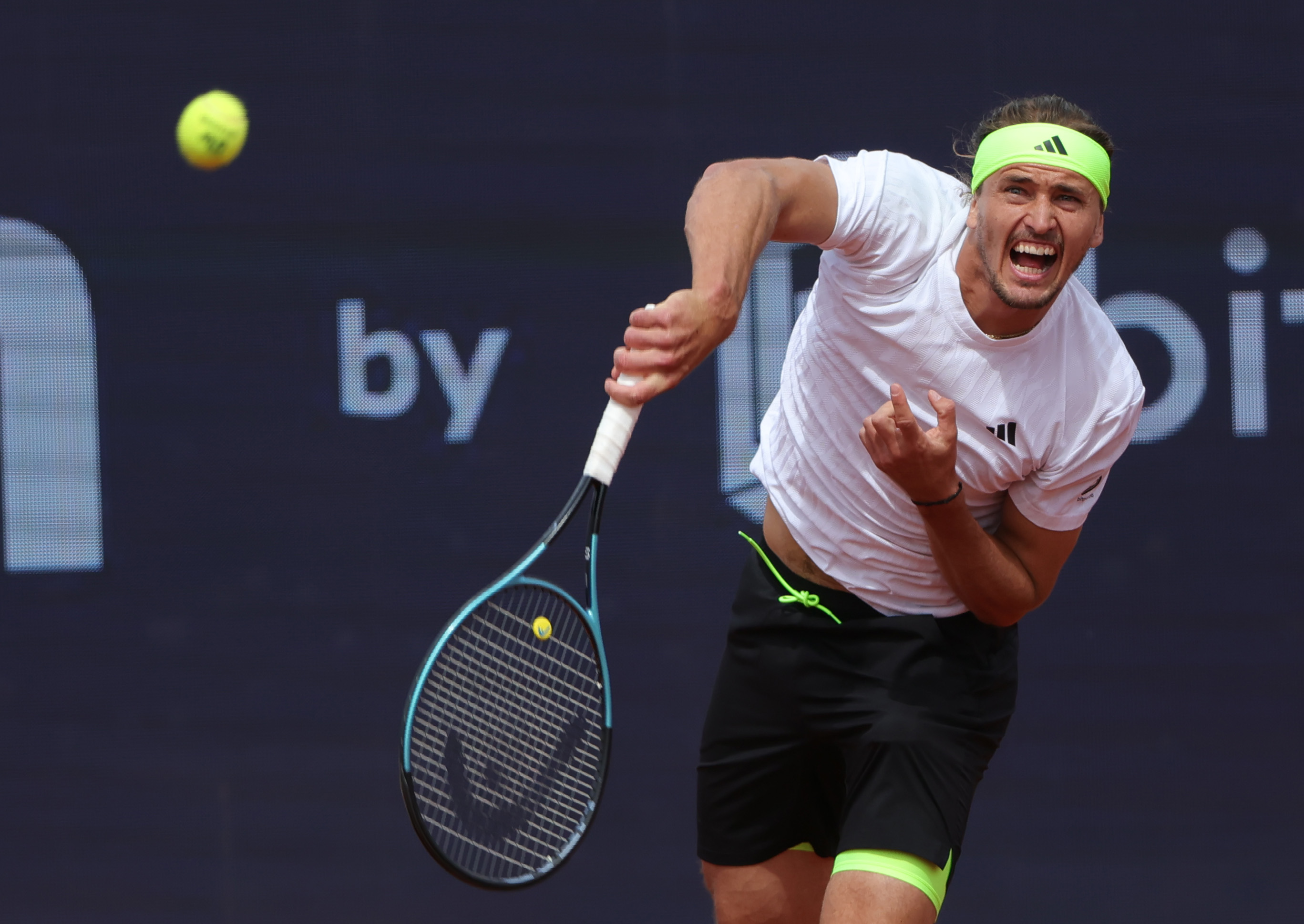 德国网球队完胜欧洲网球队，兹维列夫打破历史纪录的简单介绍